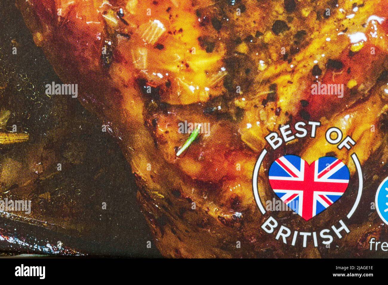 Il meglio del simbolo britannico sulla scatola di taniche di agnello britannico lento cotto da M&S. Foto Stock