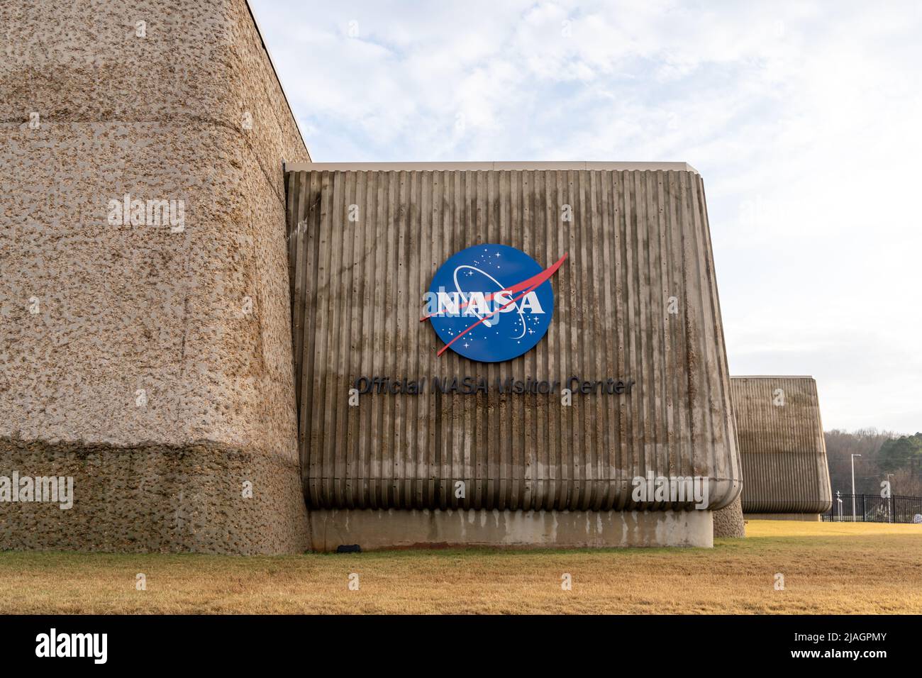 Huntsville, Alabama, USA - 29 dicembre 2021: Il logo della NASA presso lo U.S. Space and Rocket Center di Huntsville, Alabama, USA Foto Stock