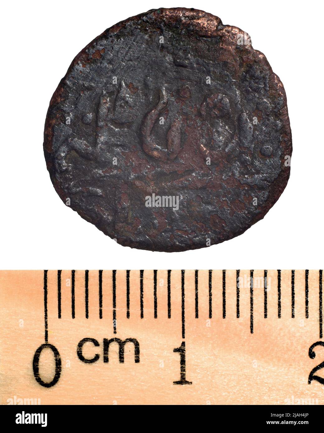 Monete di rame dell'Orda d'Oro. Numero 5 1. Macro. Isolato su bianco Foto Stock