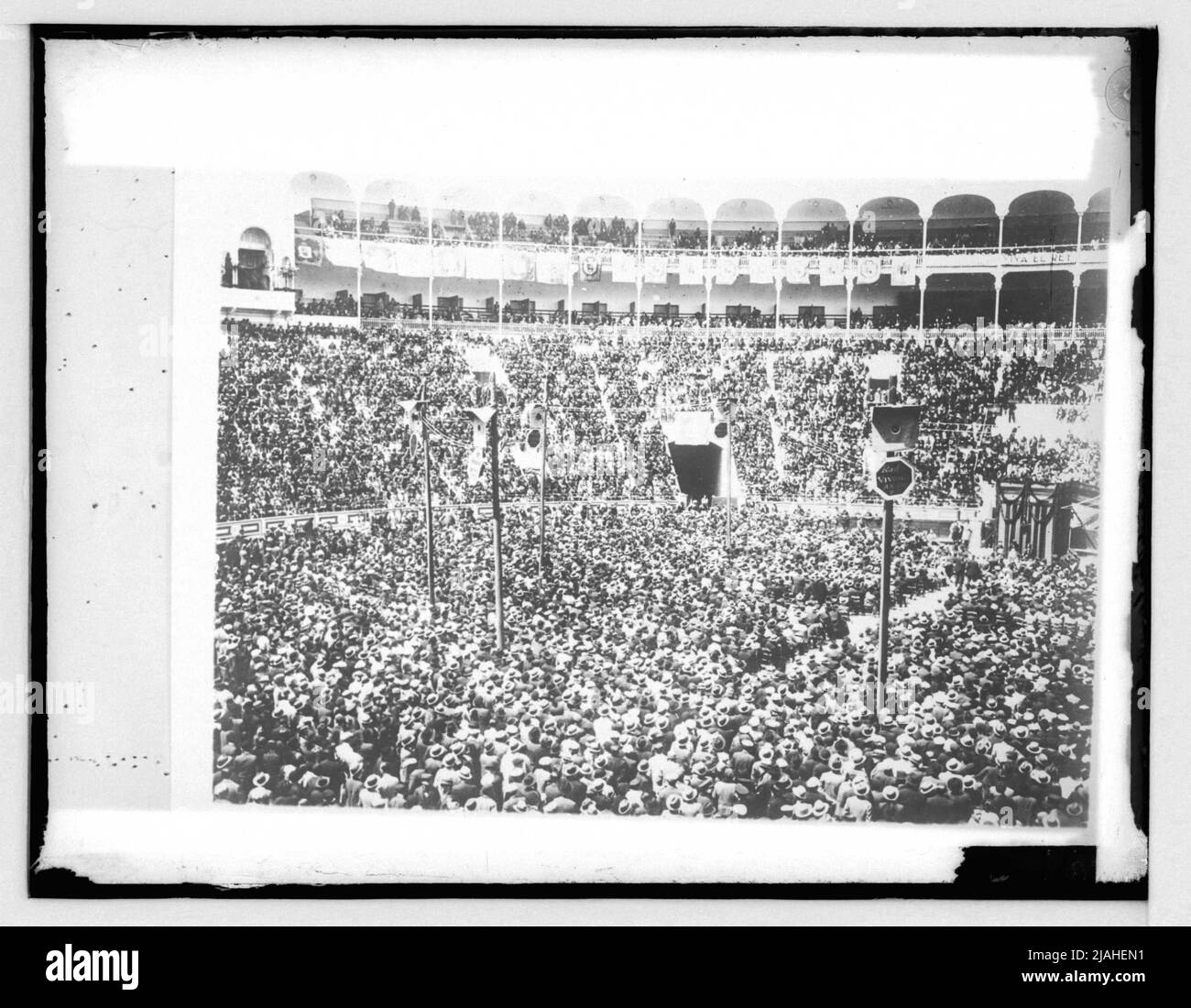 Folle in uno stadio Foto Stock