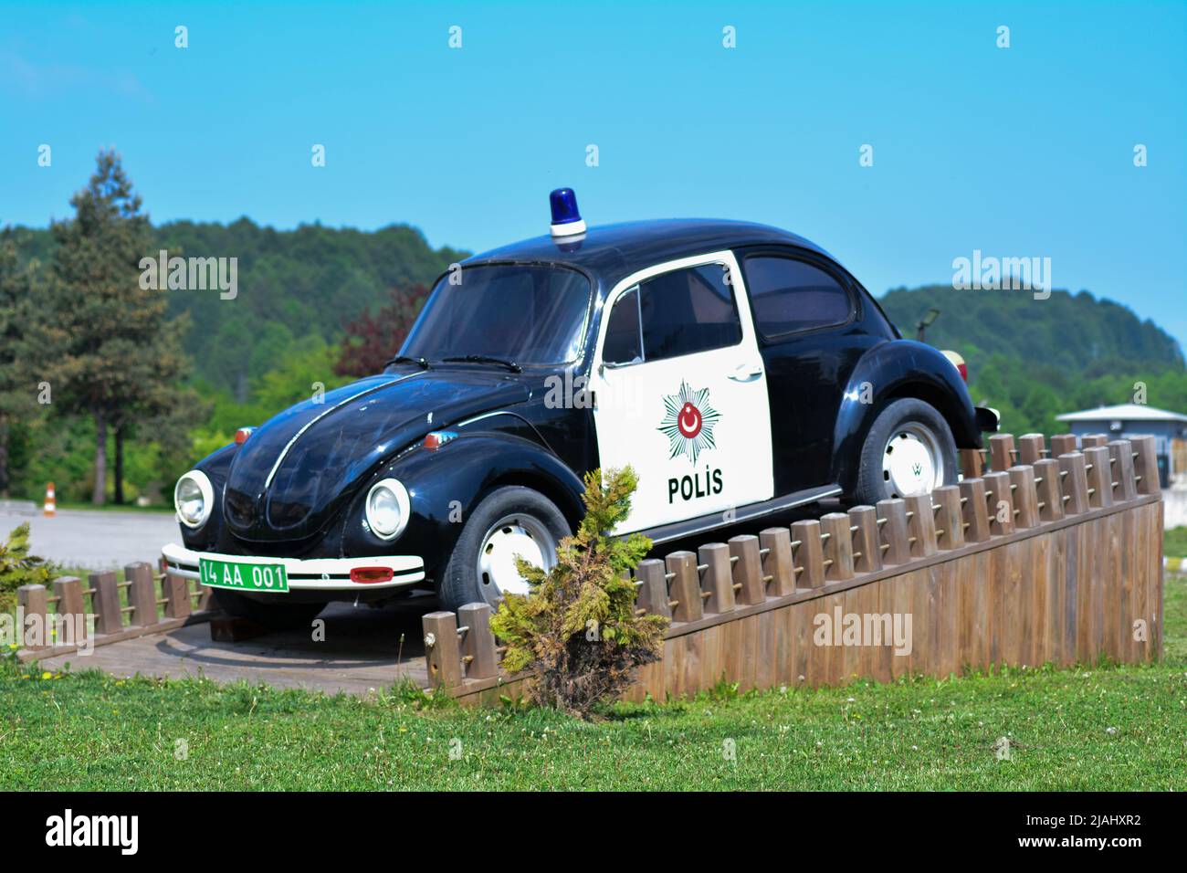 Auto di polizia, Volkswagen la sua auto retrò più iconica, il VW Beetle Bolu Turchia Foto Stock