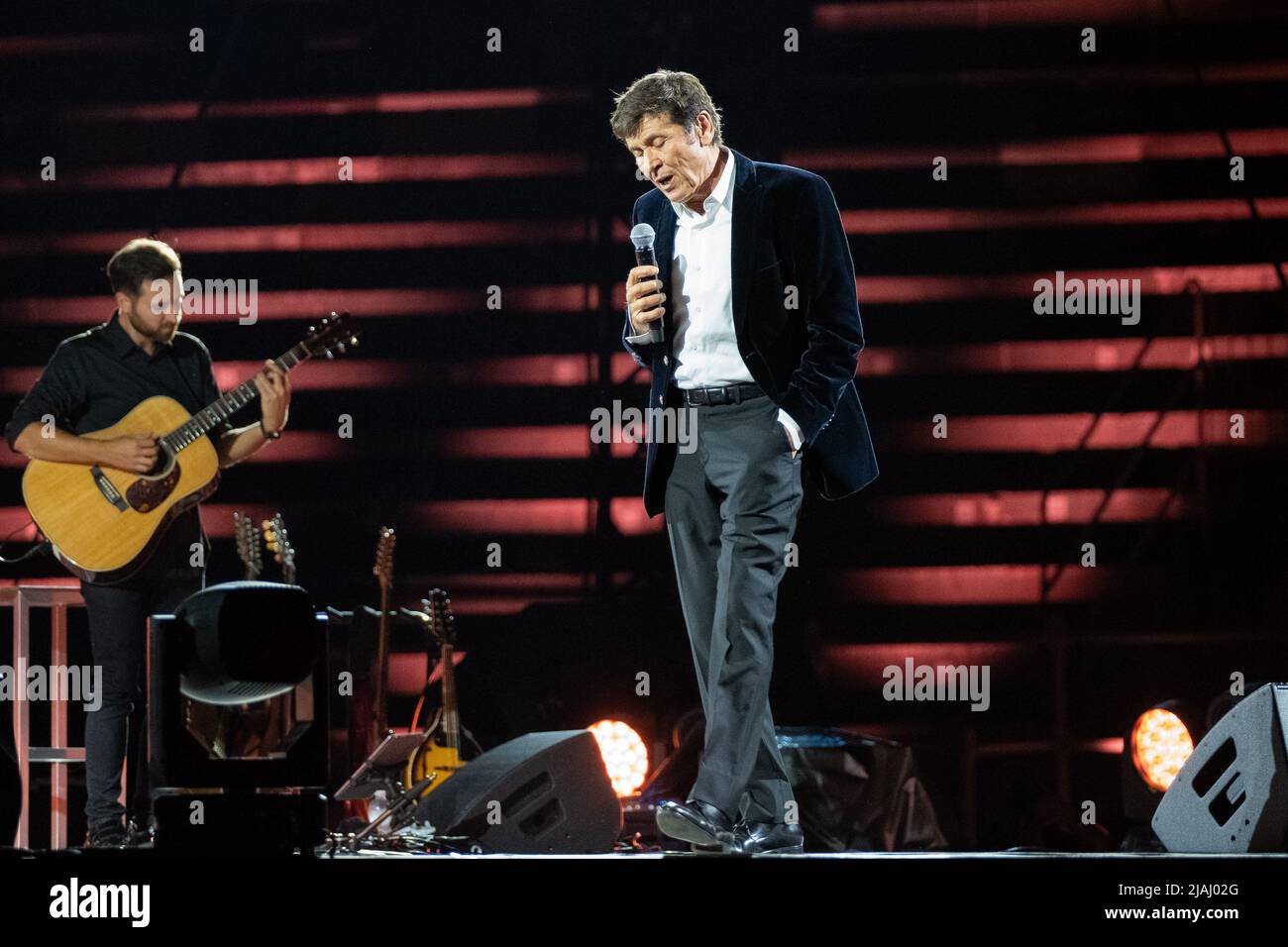 Verona, Italia. 19th settembre 202o. Il cantante italiano Gianni Morandi, durante i suoi concerti dal vivo nell'Arena di Verona, per il 'Devo morto all'amore tour' Foto Stock