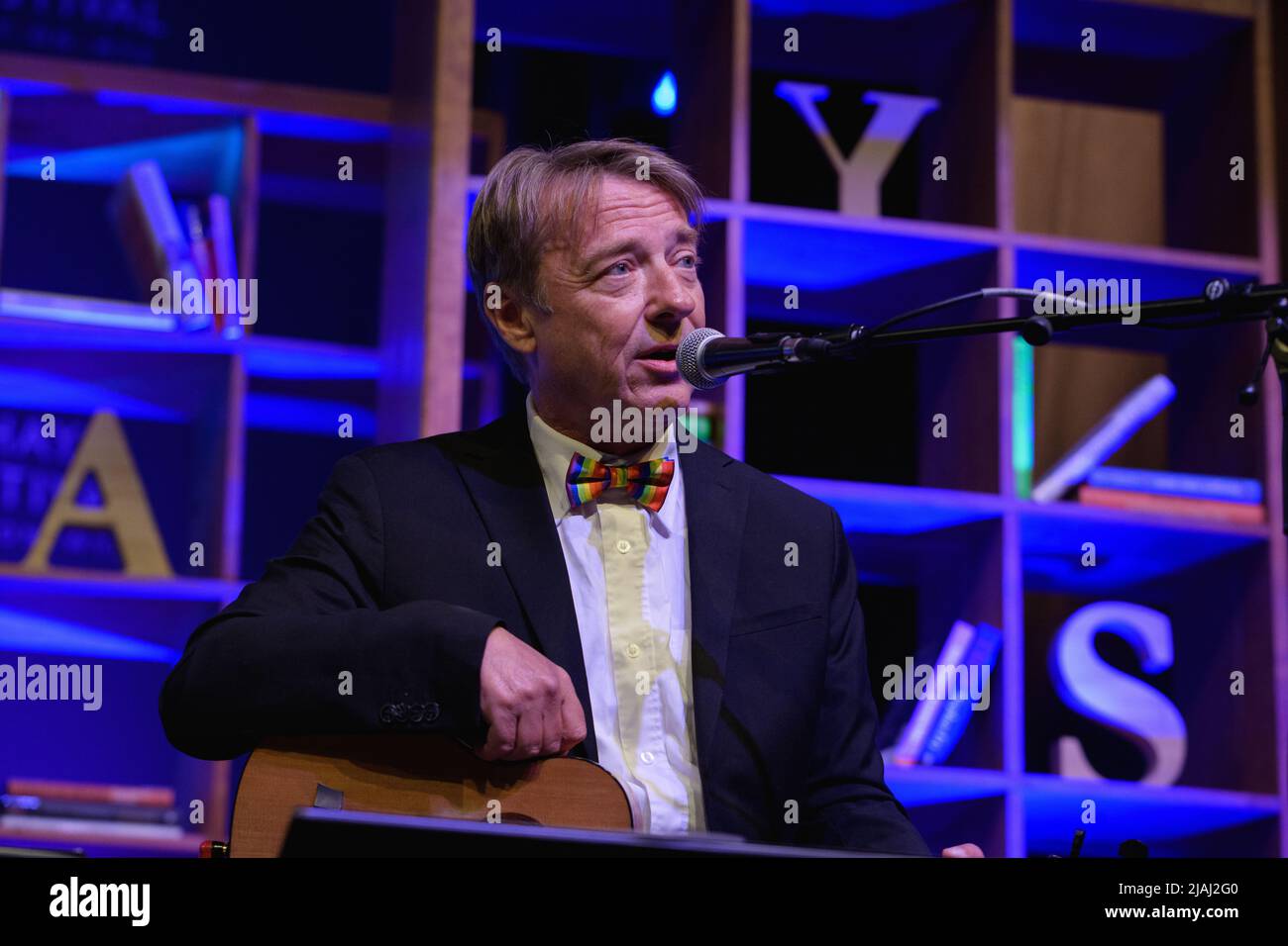 Hay-on-Wye, Galles, Regno Unito. 30th maggio 2022. Orchestra Ukulele di George Hinchliffe in Gran Bretagna al Festival Hay 2022, Galles. Credit: Sam Hardwick/Alamy. Foto Stock Hay-on-Wye, Galles, Regno Unito. 30th maggio 2022. Orchestra Ukulele di George Hinchliffe in Gran Bretagna al Festival Hay 2022, Galles. Credit: Sam Hardwick/Alamy. Foto Stock