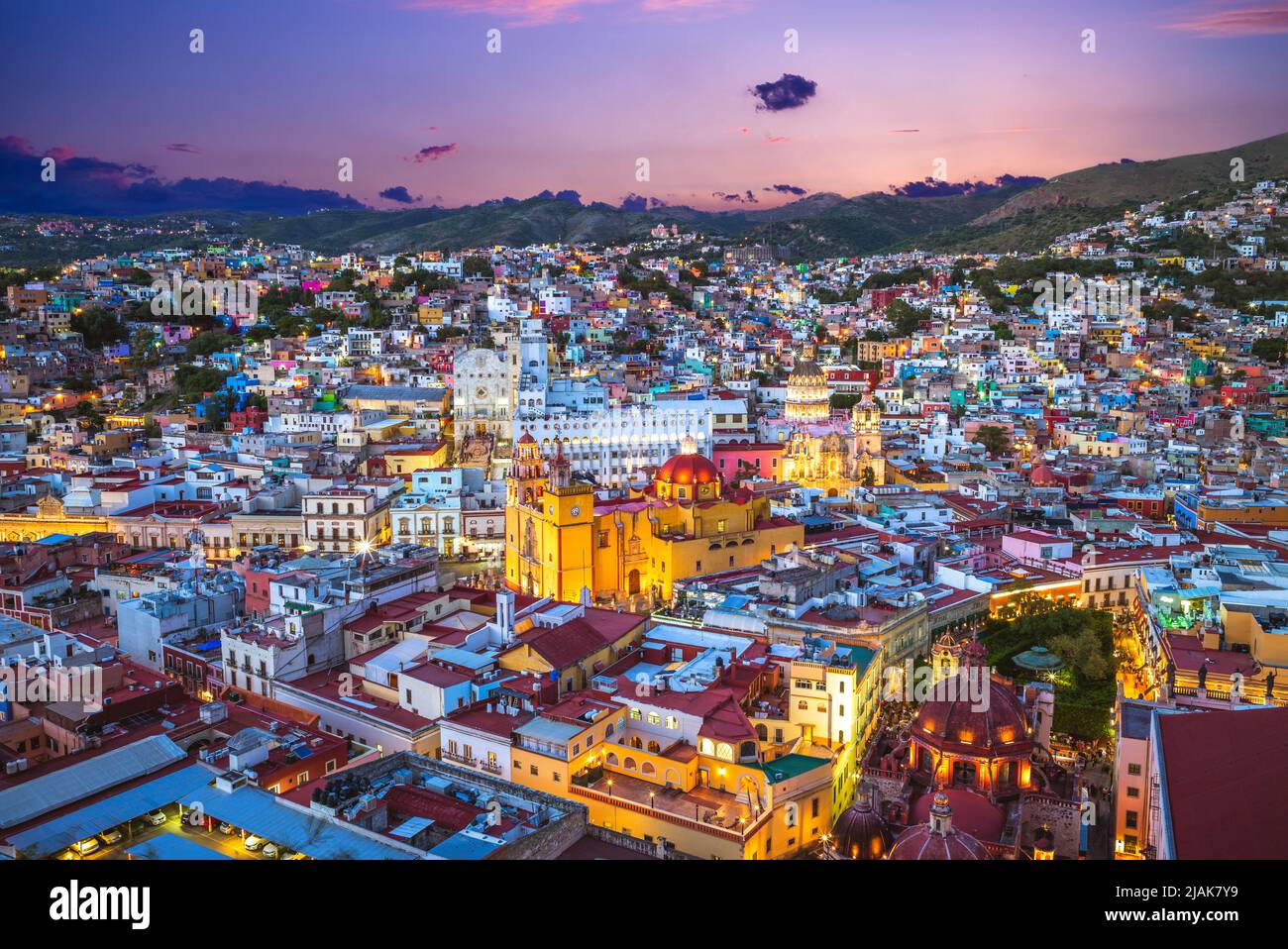 Vista aerea di Guanajuato con il duomo in Messico Foto Stock