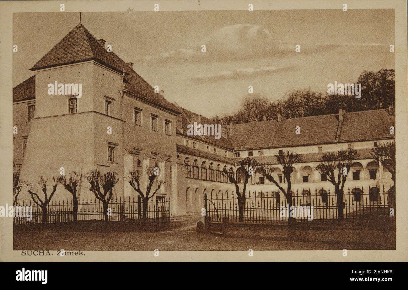 SUCHA BESKIDZKA castello rinascimentale dal cortile aperto Polish Society Book. Rail. Ruch S.A. Foto Stock
