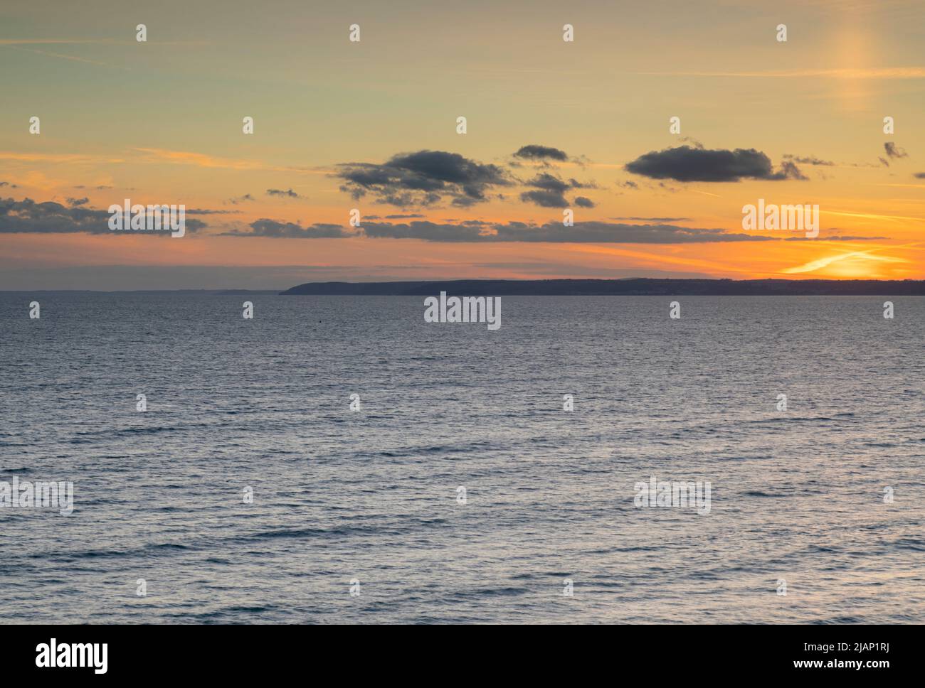 Tramonto su Whitsand Bay sulla penisola di RME Foto Stock