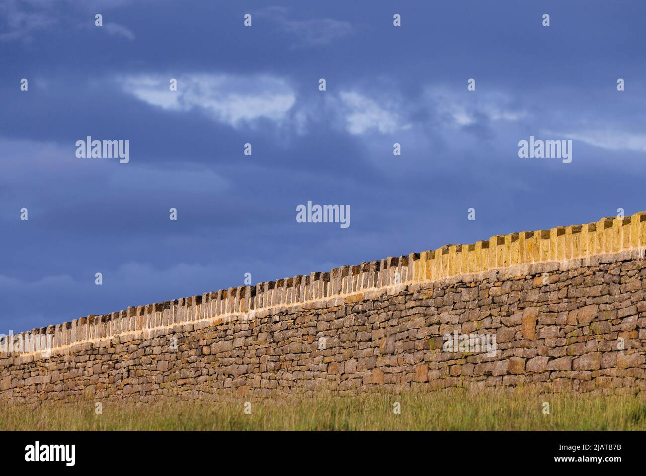 Muro di pietra a secco nella campagna di Bury. Foto Stock