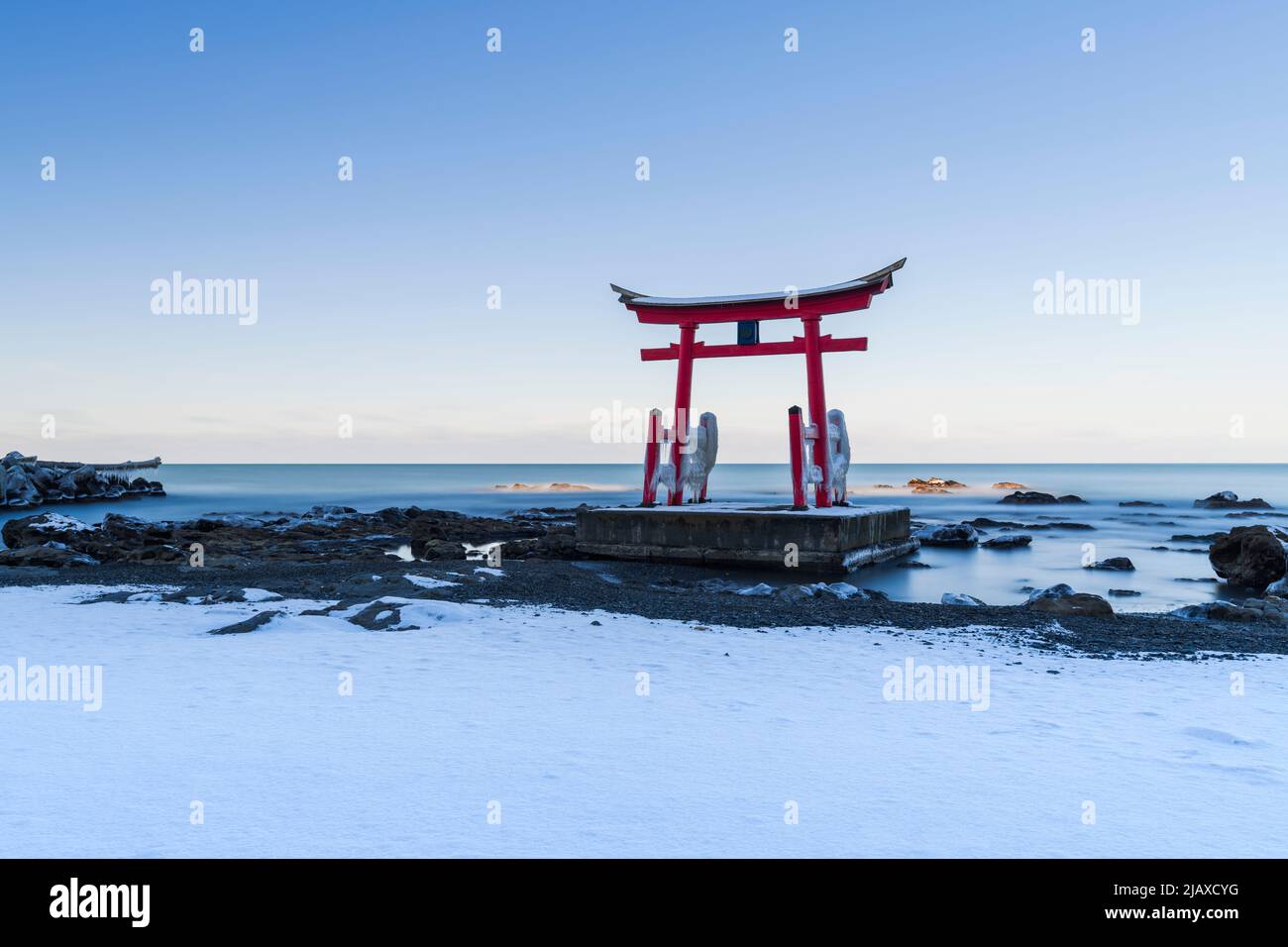 Lunga esposizione inverno mattina vista del santuario Konpira Torii cancello Foto Stock