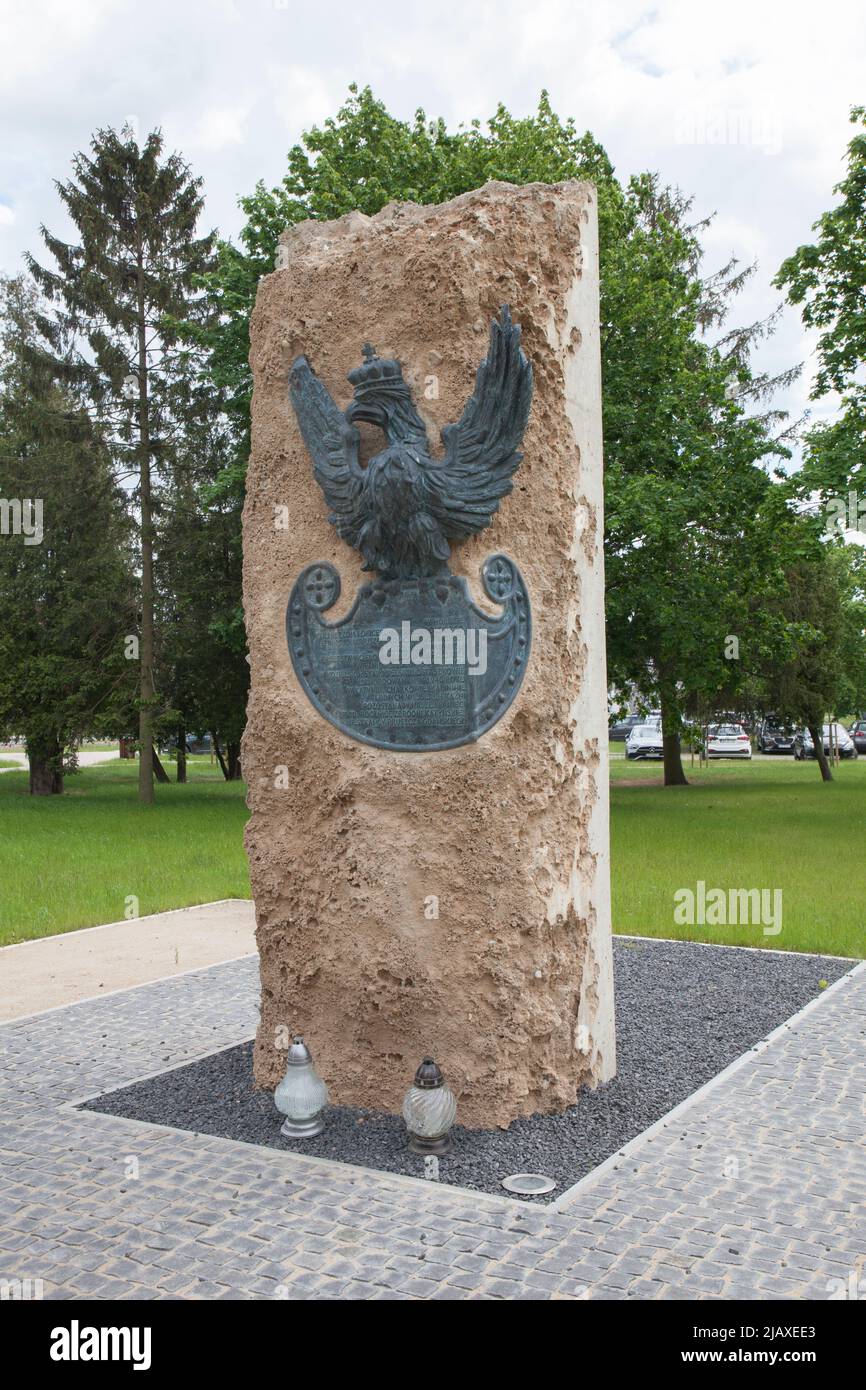 Memoriale per le vittime del massacro di Katyn, a Pruszcz Gdanski, Pomerania, Polonia. - Pomnika upamiętniającego zbrodnię katyńską w Pruszc Gdanski, Foto Stock