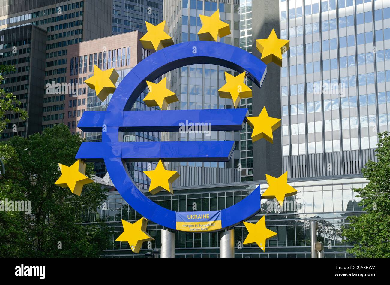 Logo Euro, Eurotower, EZB, Kaiserstraße, Francoforte sul meno, Hessen, Germania Foto Stock