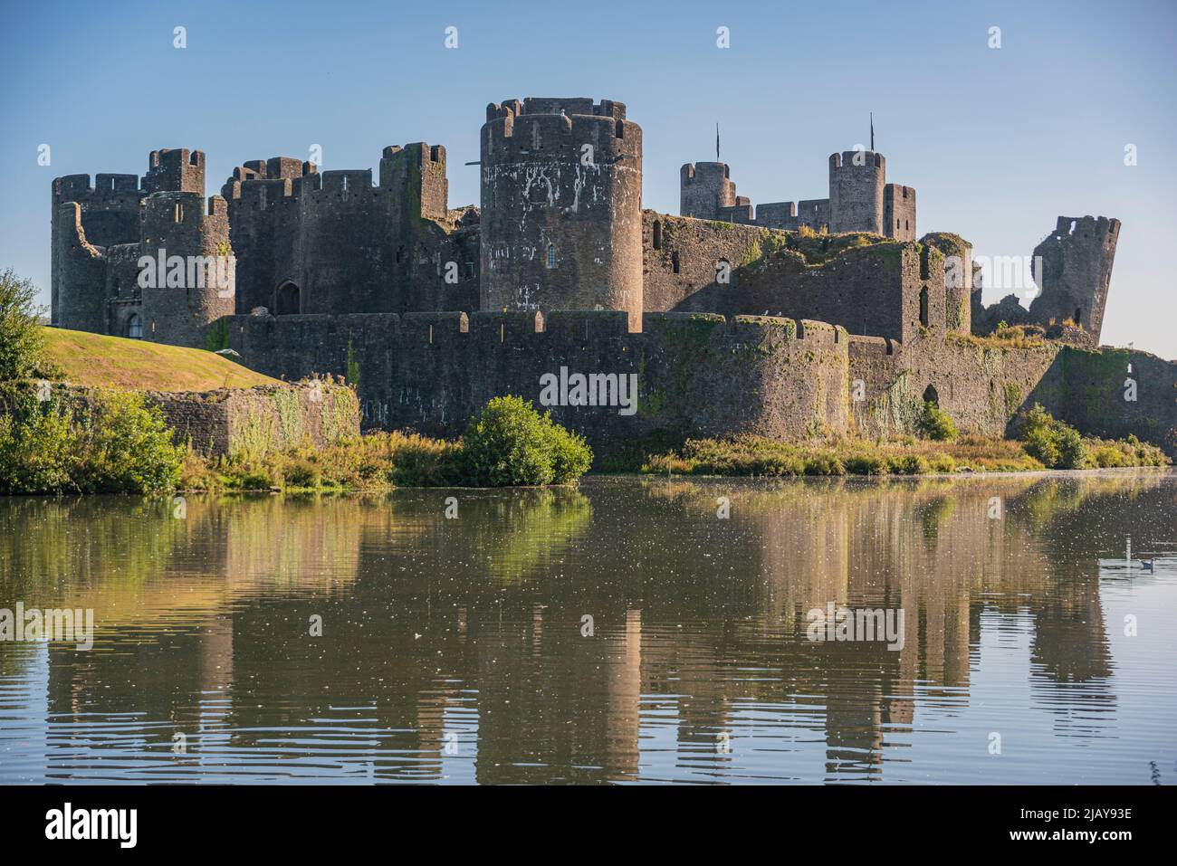 Il castello medievale di Caerphilly, Galles del Sud, Regno Unito. Si prega di credito: Phillip Roberts Foto Stock