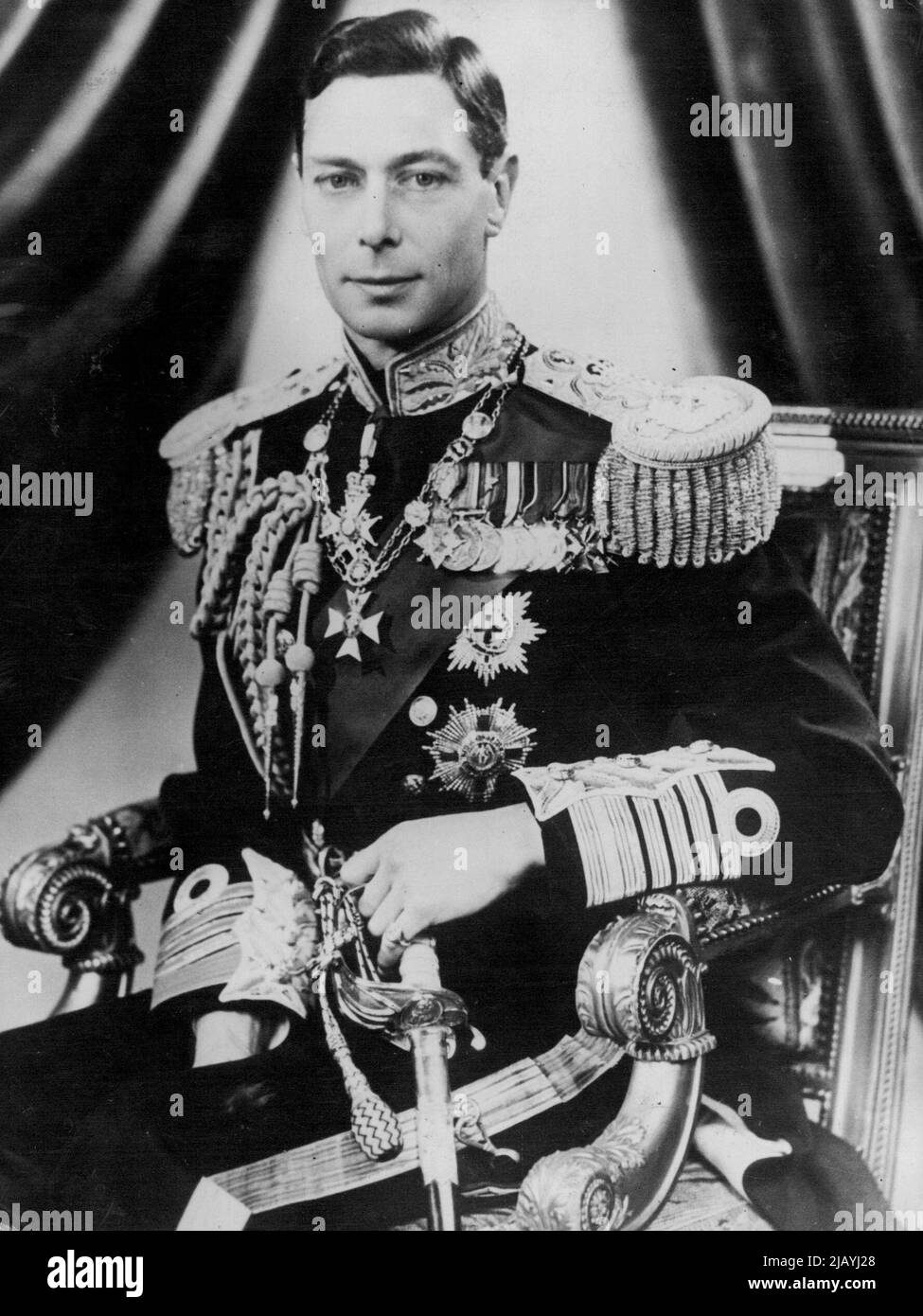Immagine speciale dell'incoronazione del re: Una fotografia speciale dell'incoronazione del re Giorgio VI Il Re indossa l'uniforme di un Ammiraglio della flotta. Settembre 27, 1939. Foto Stock