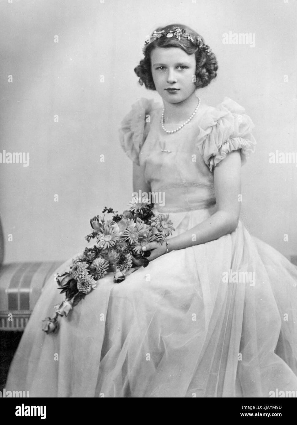 Un nuovo ritratto di:- principessa Alexandra -- figlia di S.R.H. il duca ritardato di Kent e di S.R.H. la duchessa di Kent. La Principessa Alexandra è nata il 25th dicembre 1936. Dicembre 20, 1946. (Foto di Harris's Picture Agency) Foto Stock