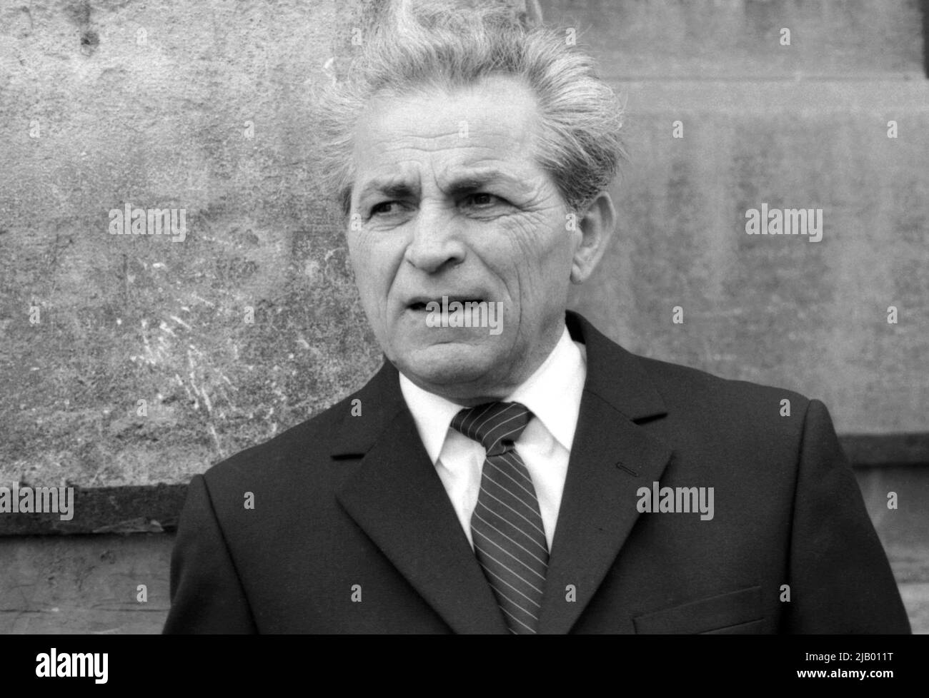 Bucarest, Romania, 1990. Presidente della squadra di calcio "Steaua București", Ion Alecsandrescu. Foto Stock
