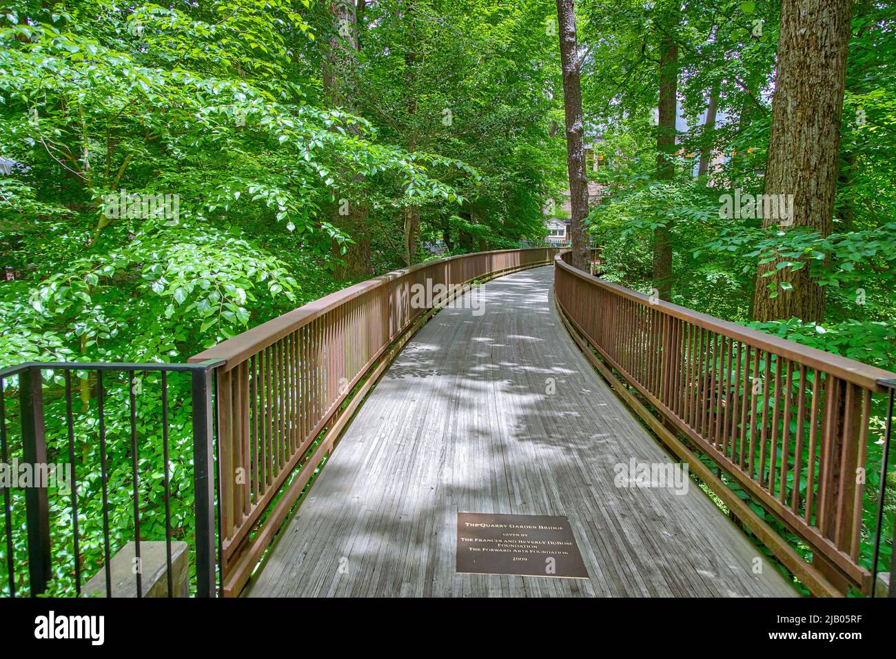 Ponte a piedi in legno Foto Stock