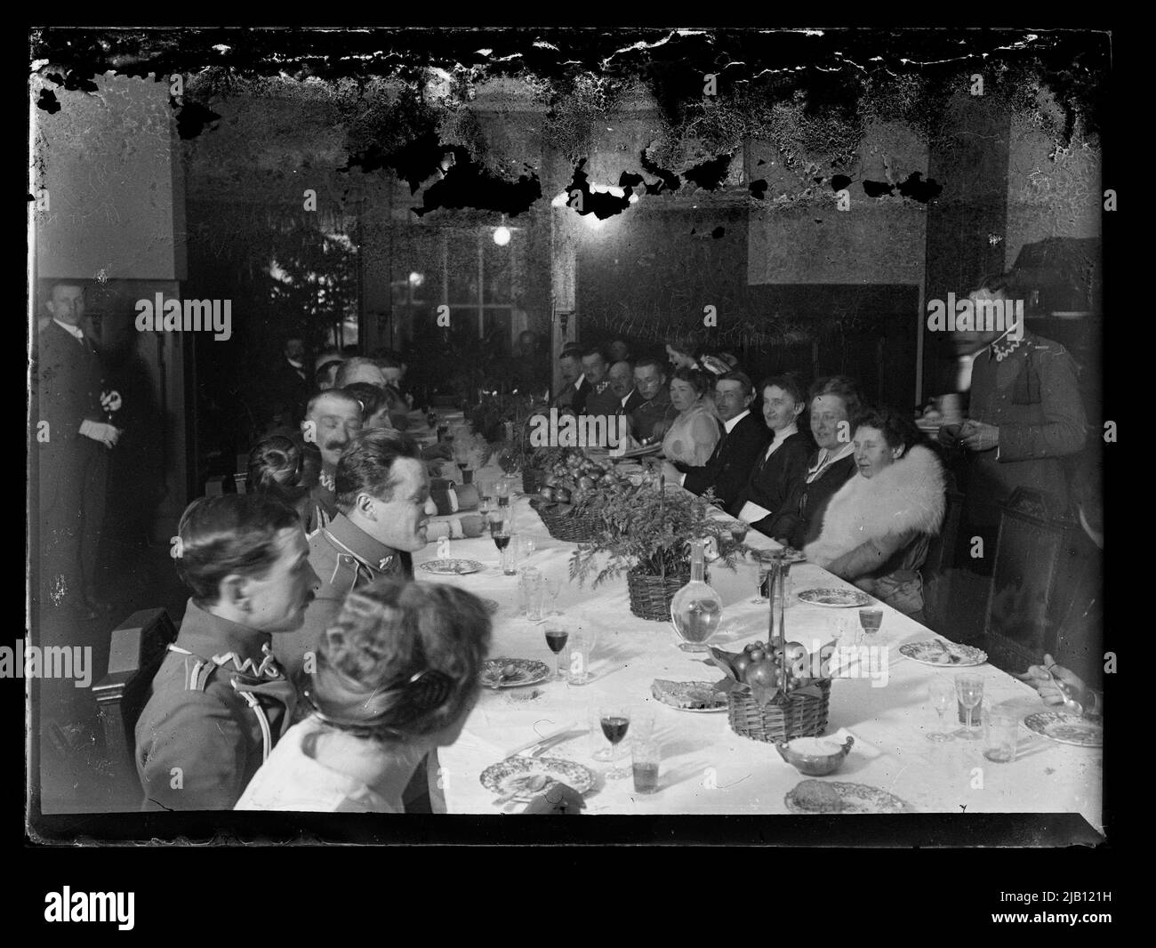 Festa della vigilia di Natale per i soldati delle legioni polacche emessa nel 1916 Janowski, Stanisław (1866 1942) Foto Stock