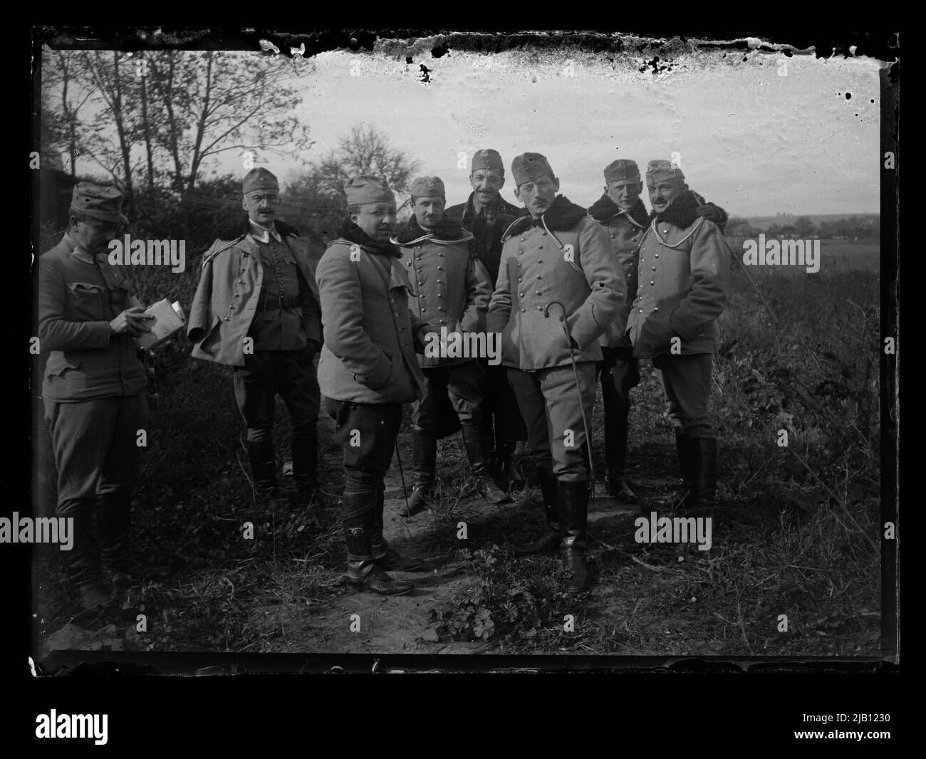 Ufficiali dello Squadrone Cavalleria della seconda Brigata (i). Fronte delle legioni polacche a Bukowina, Janowski, Stanisław (1866 1942) Foto Stock