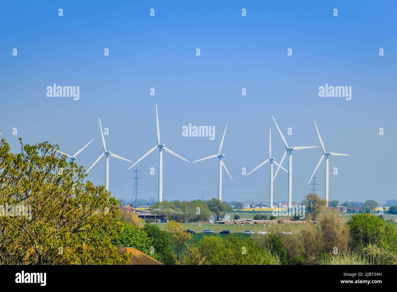 Mulini a vento nella campagna inglese vicino a Rye, Regno Unito, Inghilterra sudorientale. Foto Stock