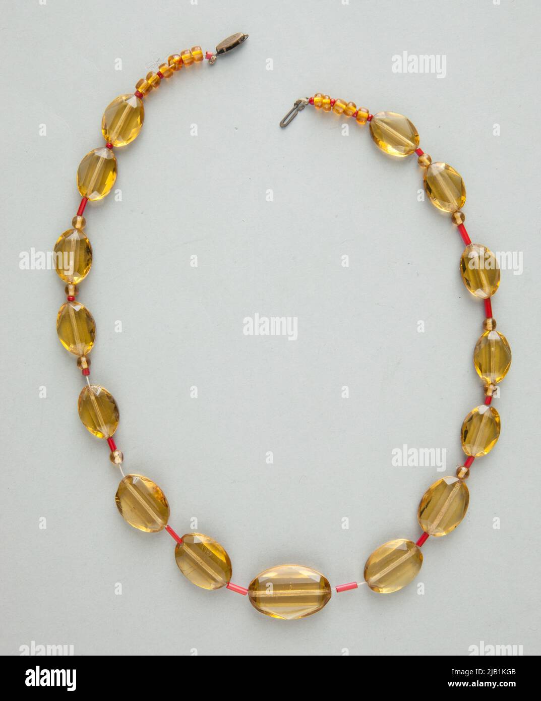 Collana: Cordino di perle Foto Stock