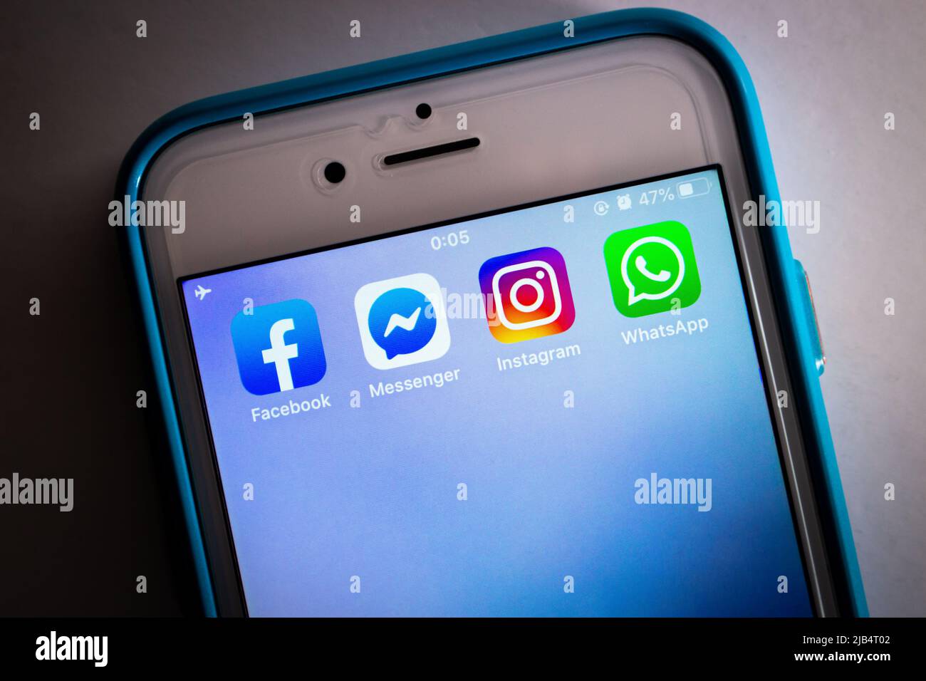 Kumamoto, Giappone - Agosto 25 2020 : Facebook, Messenger, Instagram & WhatsApp su iPhone. Foto Stock