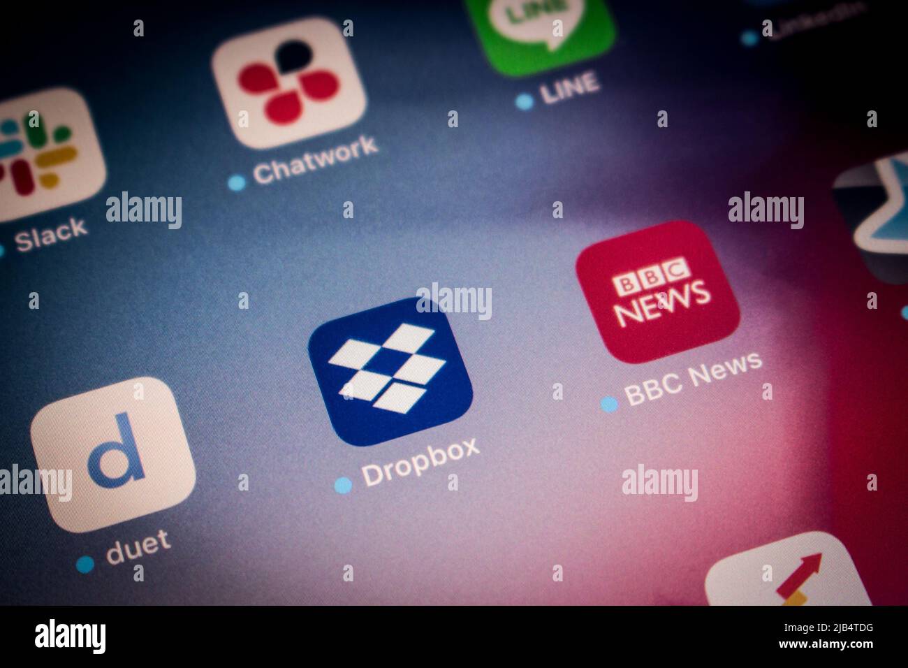 Kumamoto, Giappone - Febbraio 5 2020 : Dropbox app, un servizio di hosting di file gestito da Dropbox, Inc., con sede a San Francisco, California, su iPad Foto Stock