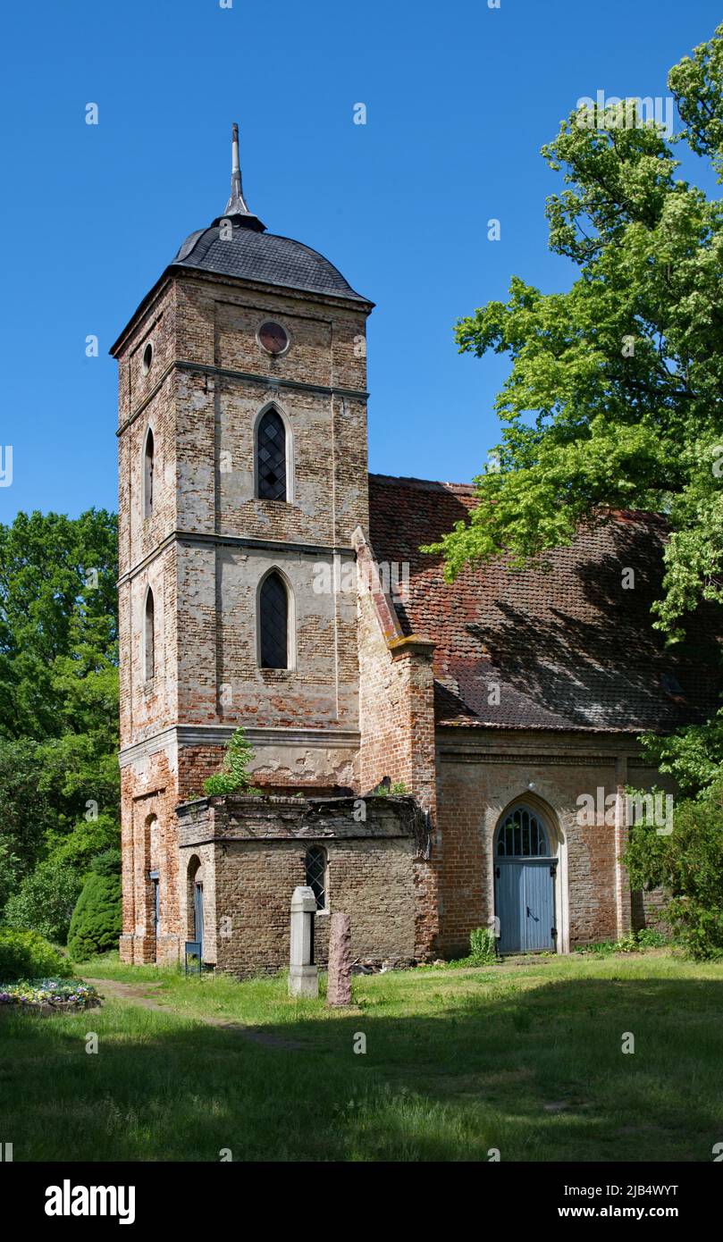 Villaggio chiesa a Gutenpaaren, città di Ketzin, stato di Brandeburgo Foto Stock