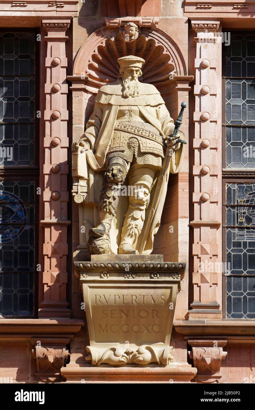 Scultura di Ruprecht i il Vecchio, conte Palatino sul Reno, Elettore, 1309, 1390, Friedrichsbau, Costruito dal 1601 al 1607, Galleria ancestrale del Foto Stock