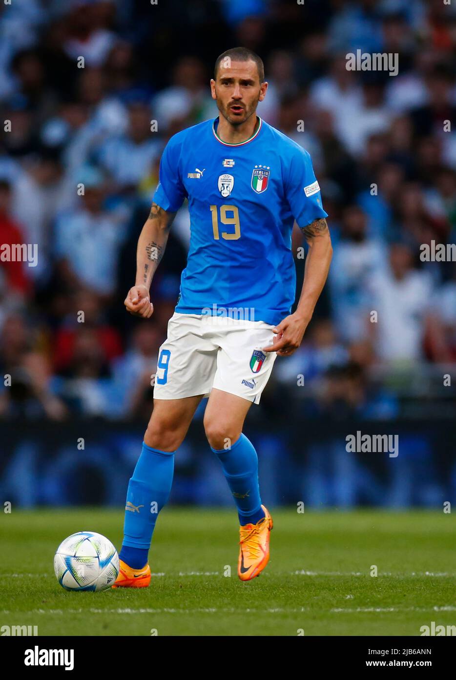 LONDRA, INGHILTERRA - GIUGNO 01: Leonardo Bonucci d'Italia durante Finalissima Conmebol - Coppa UEFA di campioni tra Italia e Argentina a Wembley Stadiu Foto Stock