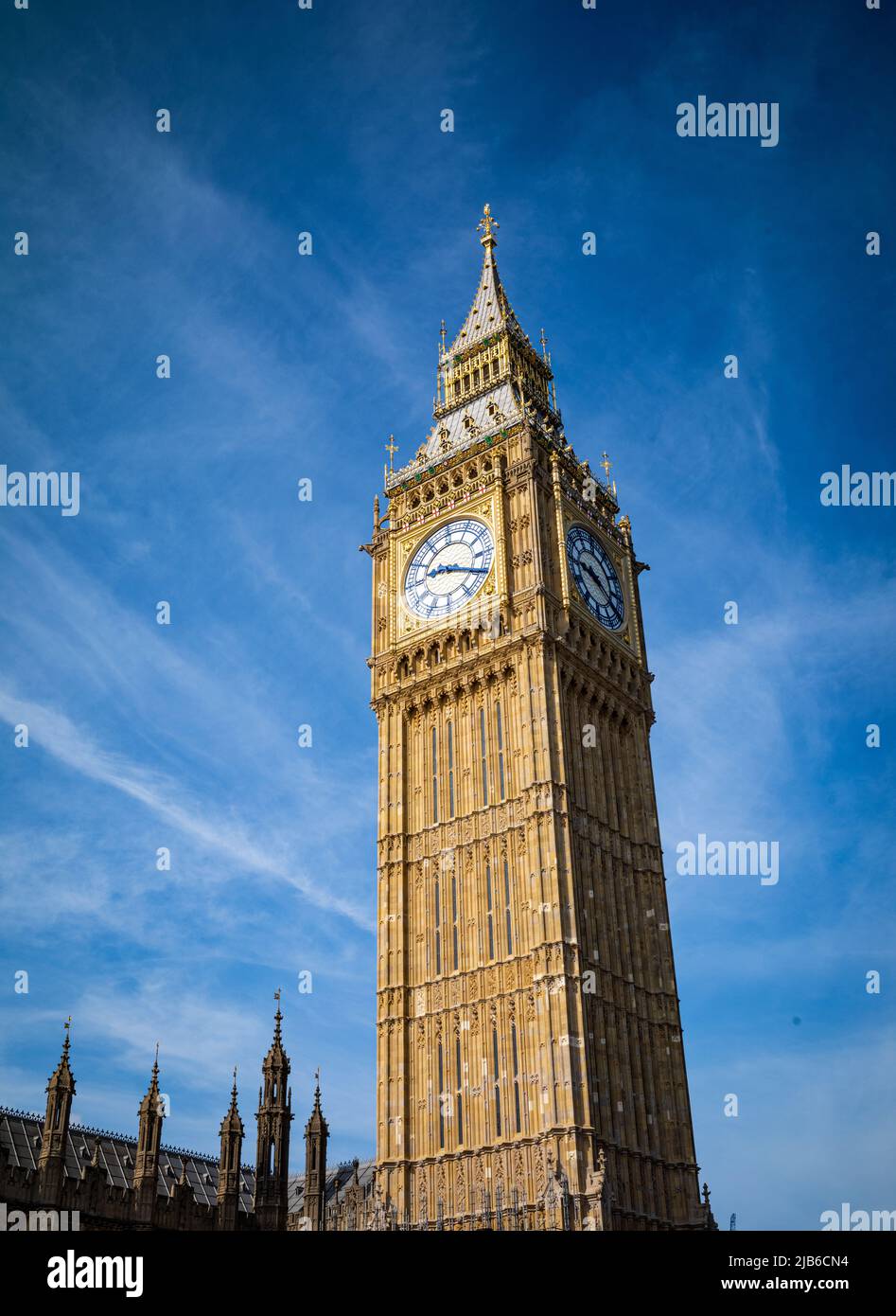 Big ben, conosciuto come la torre Elisabetta, presso il Parlamento di Westminster, nel centro di Londra, Regno Unito. Foto Stock