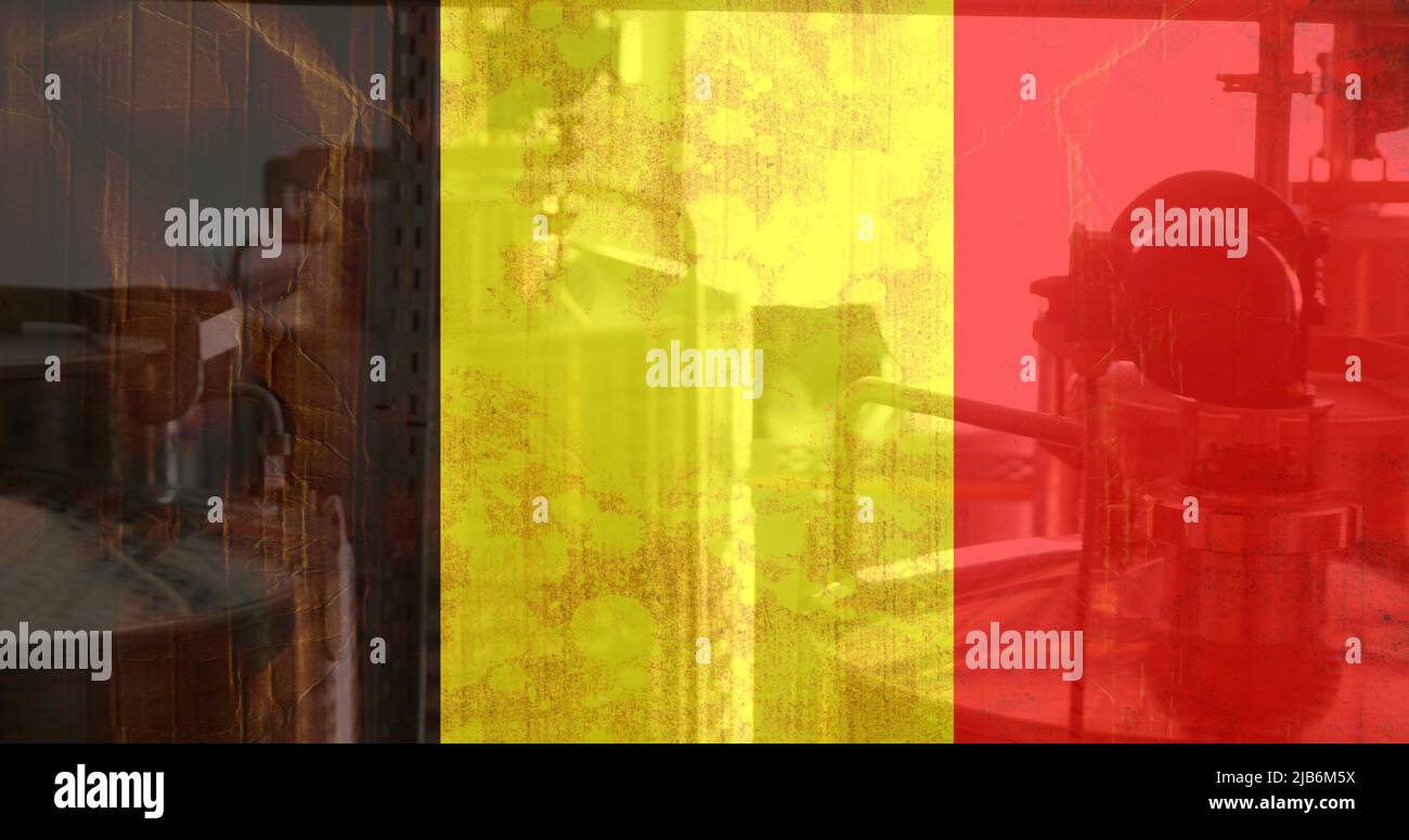 Immagine della bandiera del belgio sopra la fabbrica Foto Stock