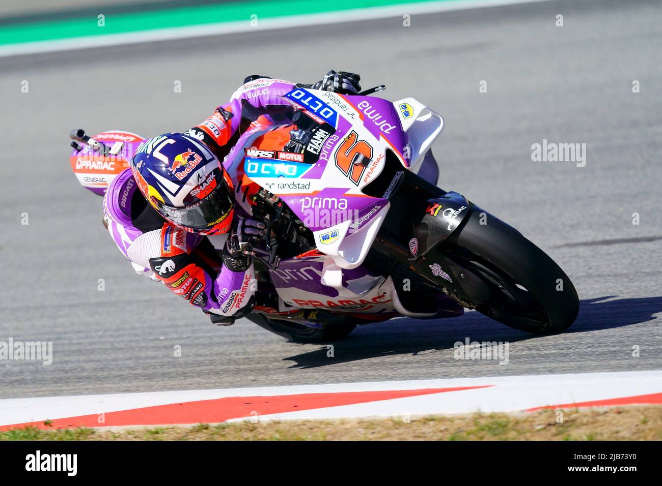 2022 Giu 6th. Gran premi Monster Energy de Catalunya, MotoGP, venerdì libero parctice: Johann Zarco (fra), prima Pramav Racing Foto Stock