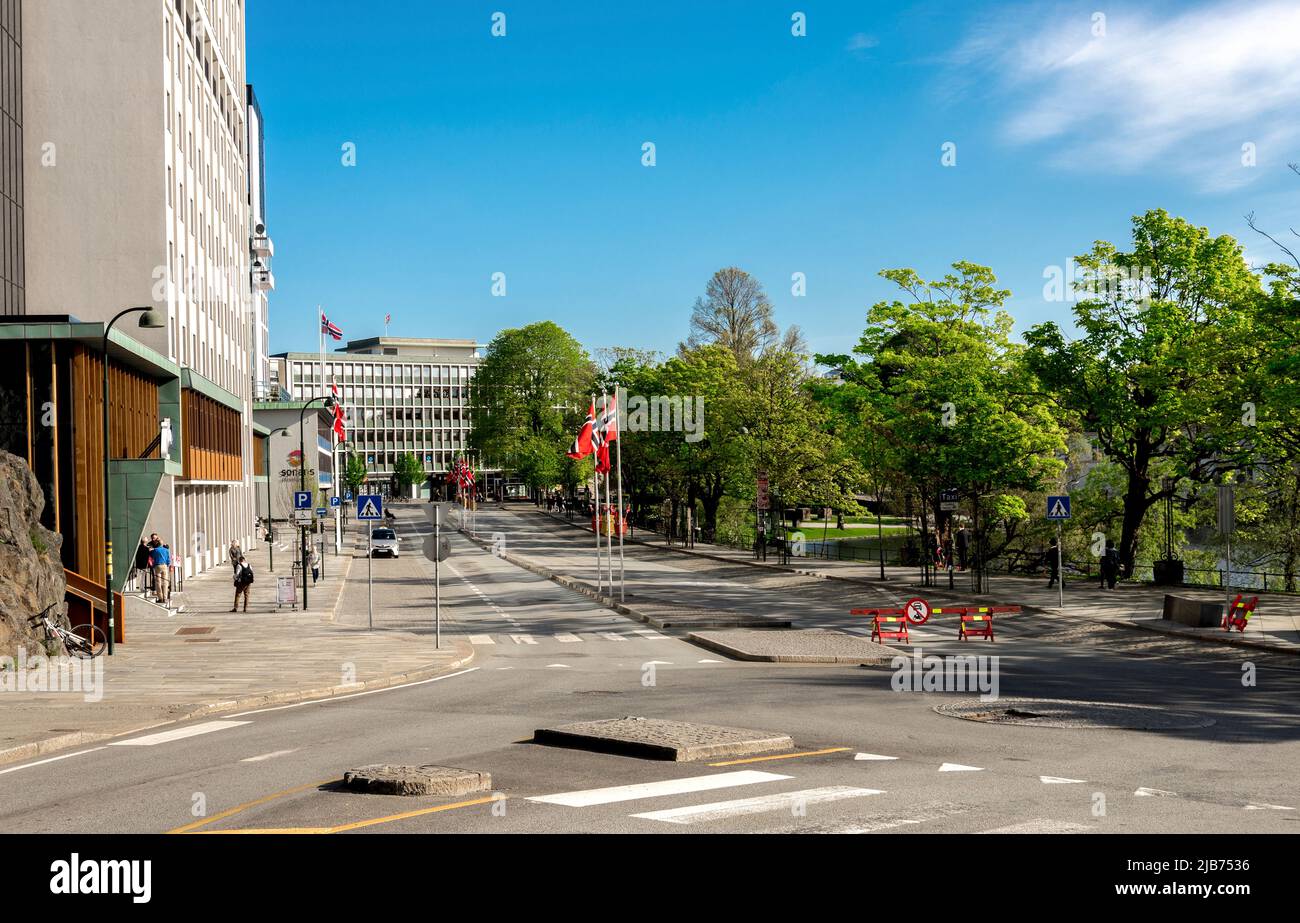 Centro di Stavanger nella mattina presto prima della sfilata del giorno della Costituzione, Norvegia, 17 maggio 2018 Foto Stock