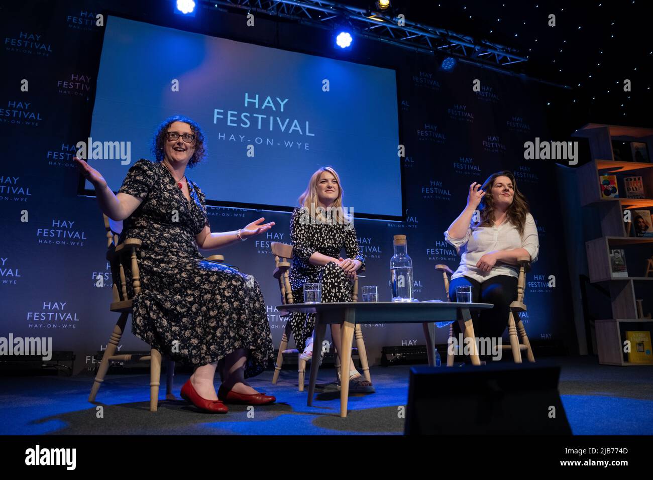 Hay-on-Wye, Galles, Regno Unito. 3rd giugno 2022. Sophie Haydock, Liz Hyder e Rebecca F John al Festival Hay 2022, Galles. Credit: Sam Hardwick/Alamy. Foto Stock