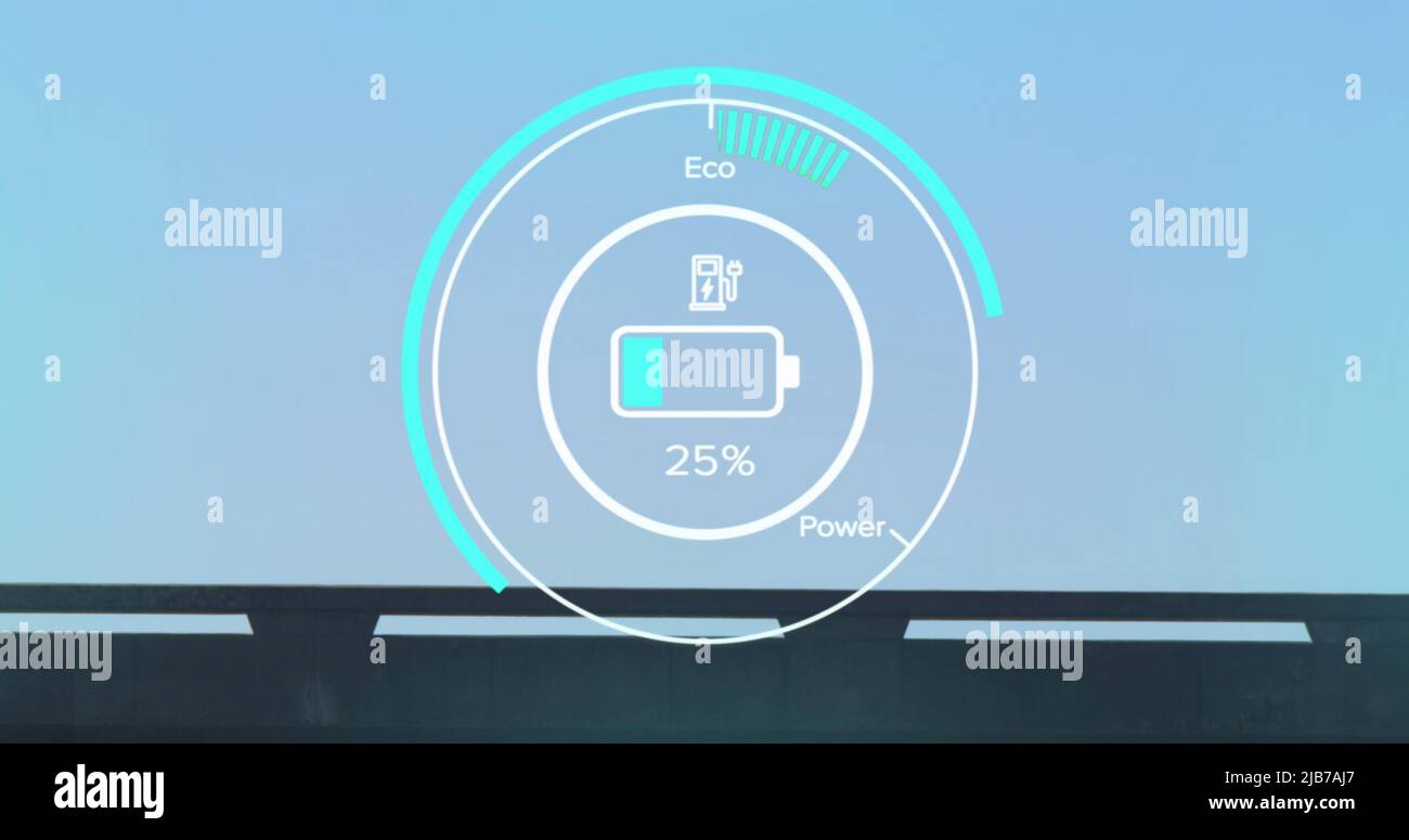 Immagine dei dati dello stato di carica sull'interfaccia del veicolo elettrico Foto Stock