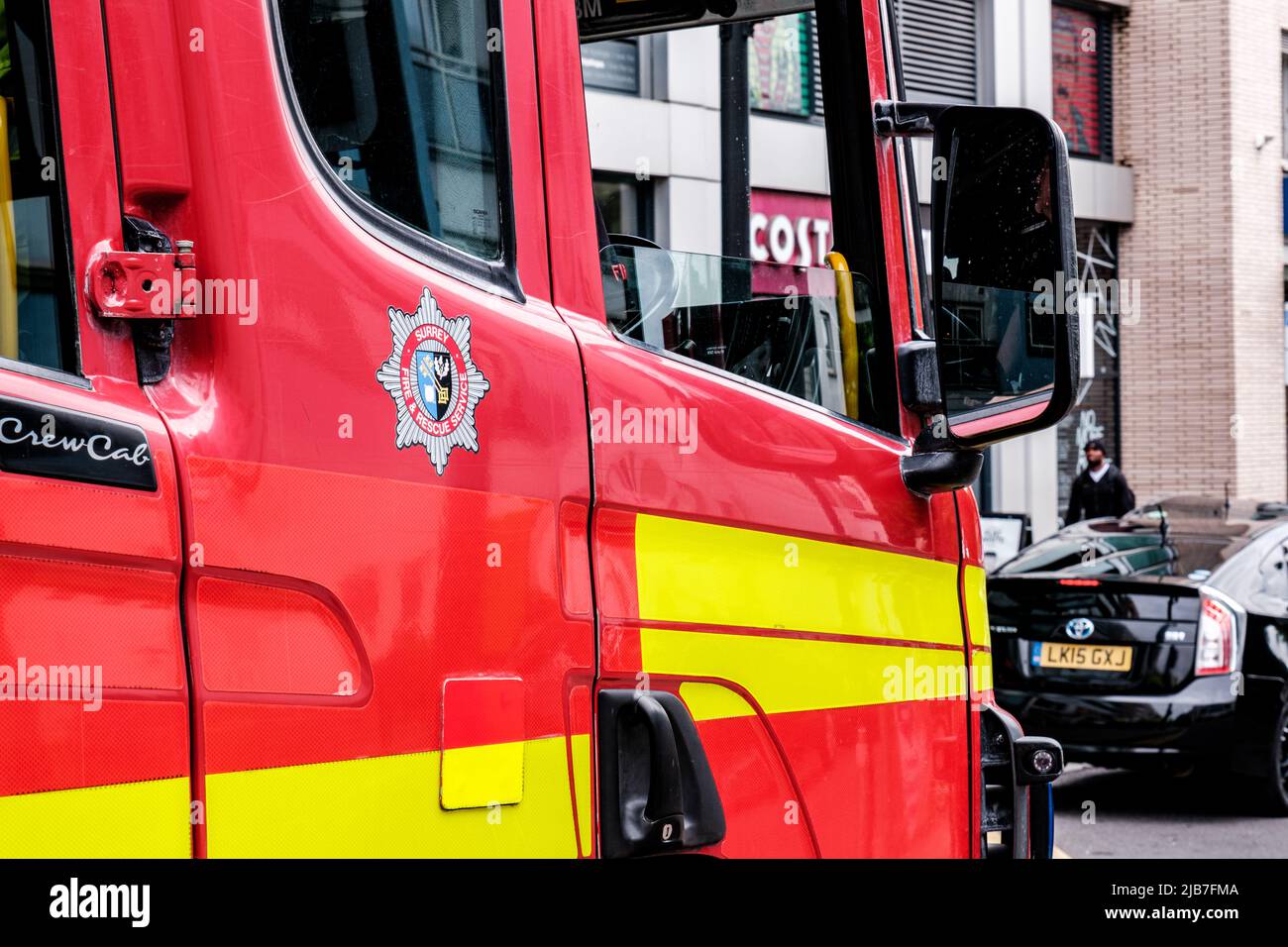 Epson Surrey, Londra UK, Giugno 03 2022, primo piano di Un veicolo di emergenza con motore antincendio Foto Stock