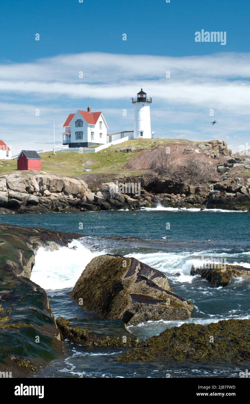 Faro di Cape Neddick Nuble, York, Maine, Stati Uniti Foto Stock