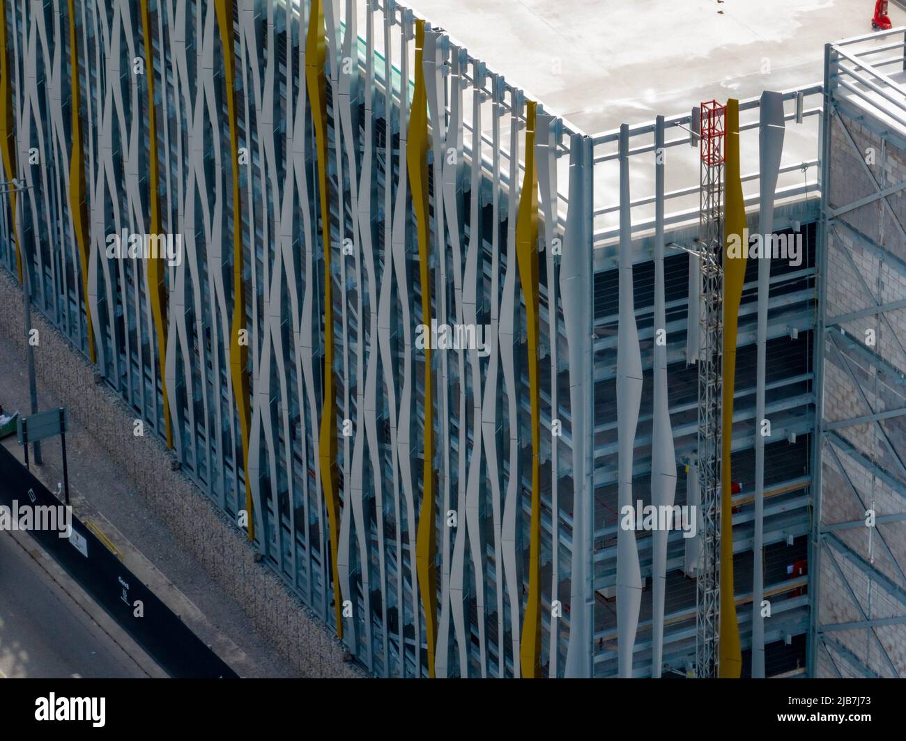 Costruzione aggiornamento Aerial immagine del nuovo Multi Story Car Park a Hanley Stoke on Trent Foto Stock