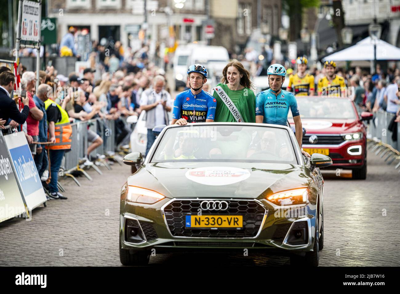 MAASTRICHT - ciclista Tom Dumoulin prima dell'inizio del RSM-Wealer Ronde, un criterio a Maastricht. Dumoulin terminerà la sua carriera dopo questa stagione. ANP ROB ANGELAAR Foto Stock
