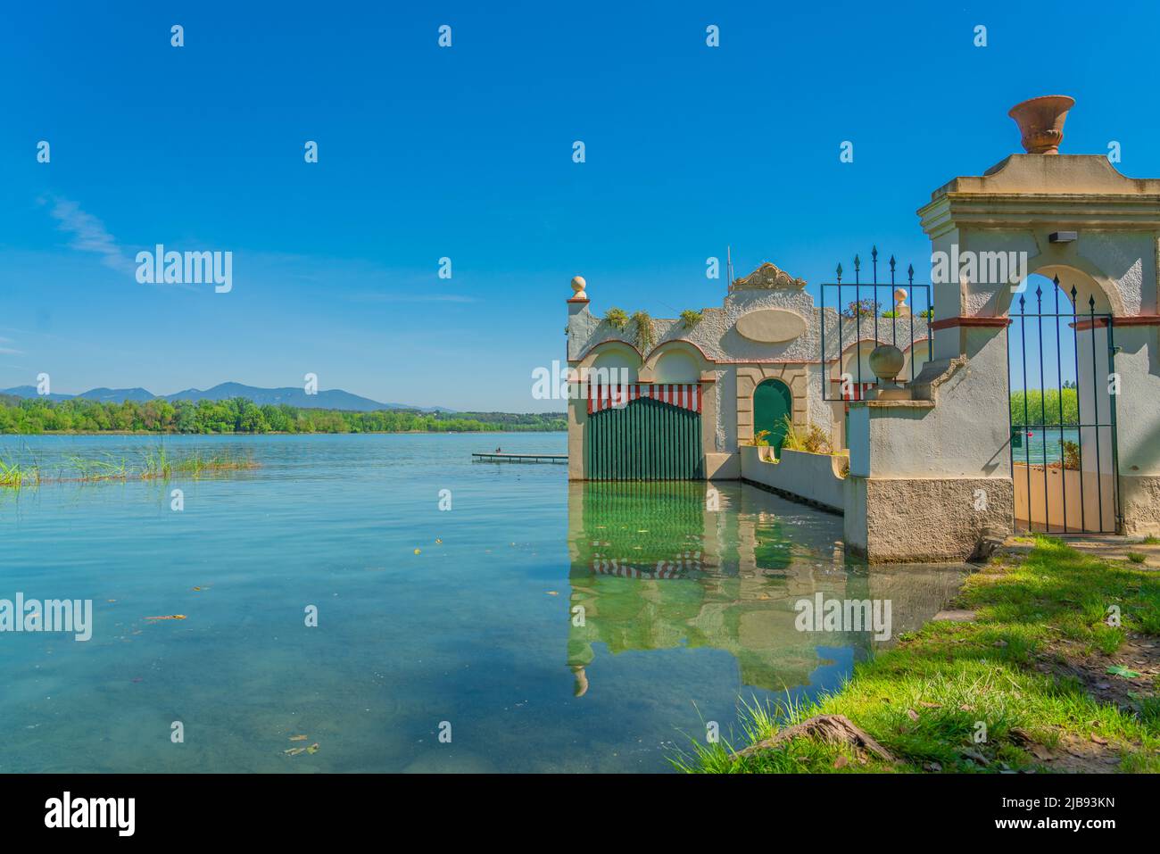 Paesaggio del lago di Banyoles a Girona, Catalogna, Spagna Foto Stock
