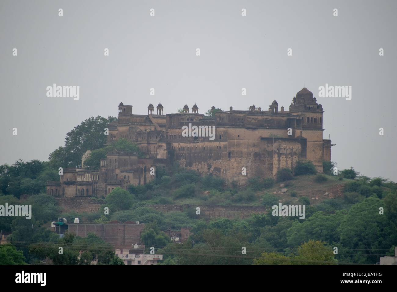 Castello indiano nel mezzo della montagna Foto Stock