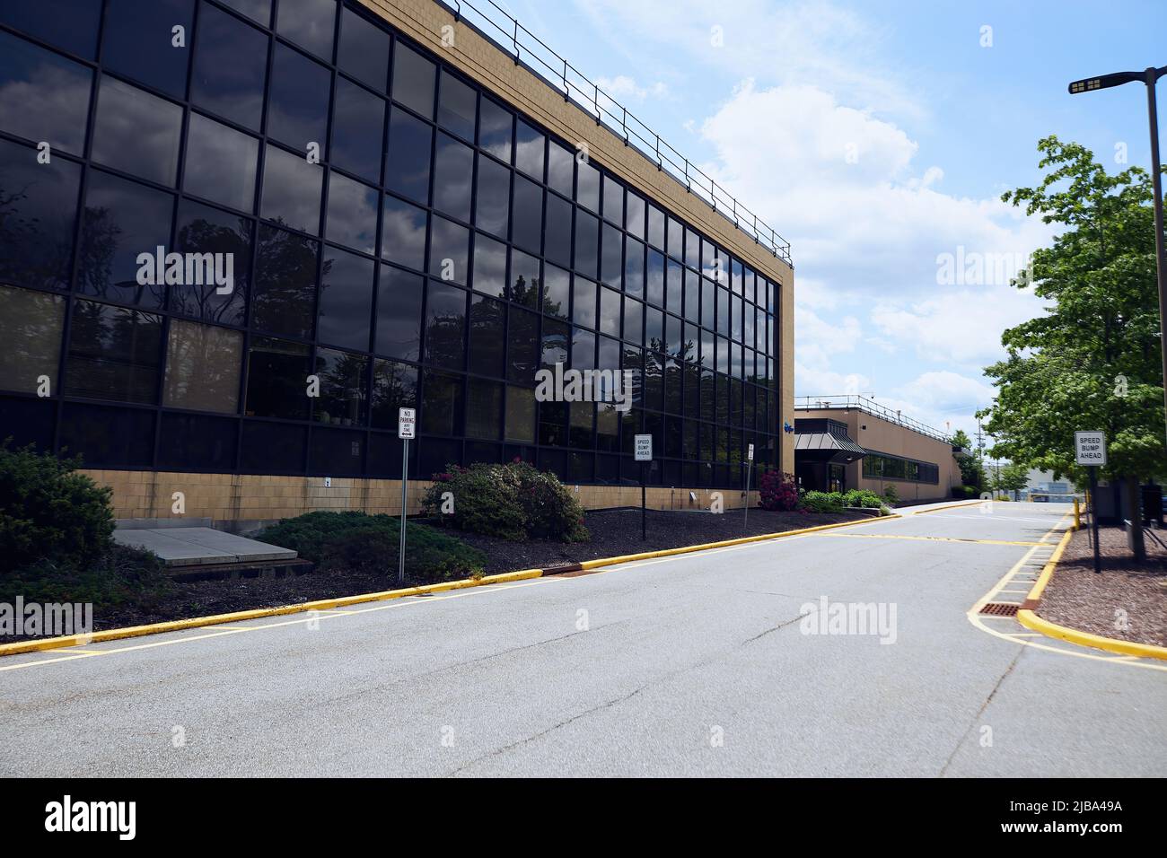 Madison, New Jersey, Stati Uniti. 30 maggio 2022: Pfizer: Una delle aziende biofarmaceutiche più importanti del mondo. Sede centrale di Pfizer. Azienda farmaceutica. Foto Stock