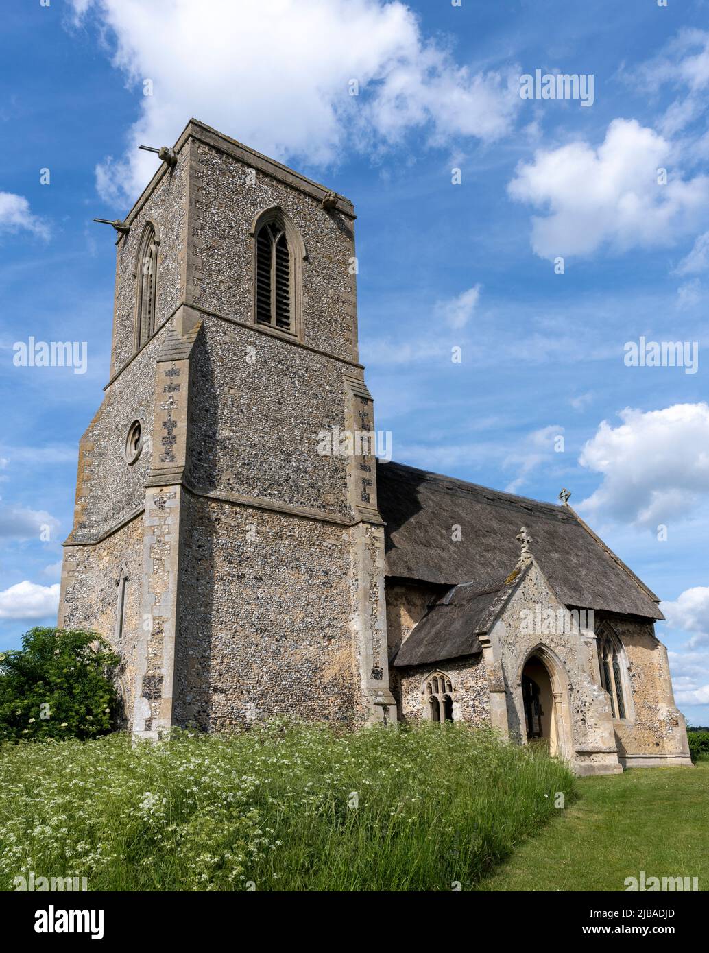 All Saints Church - chiesa parrocchiale - Icklingham, West Suffolk, Suffolk, Inghilterra, Regno Unito Foto Stock