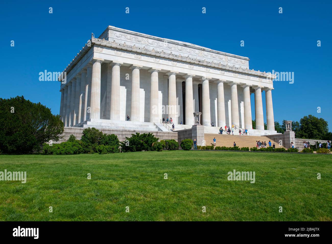 USA Washington DC Lincoln Memorial edificio presidente Abraham Lincoln lungo la piscina riflettente e National Mall Foto Stock