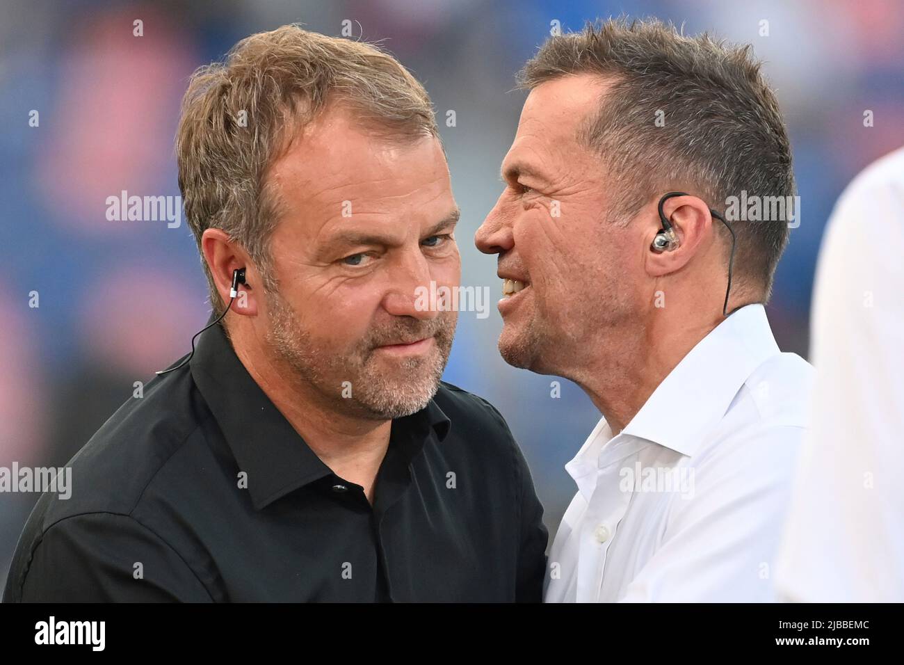 Bologna, Italia. 04th giugno 2022. Bundescoach Hans Dieter Hansi FLICK (GER) con Lothar MATTHAEUS Soccer UEFA Nations League, fase di gruppo 1st giorno di incontro Italia (ITA) - Germania (GER) 1-1, il 4th giugno 2022, Renato Dall `Ara Stadium Bologna Credit: dpa/Alamy Live News Foto Stock