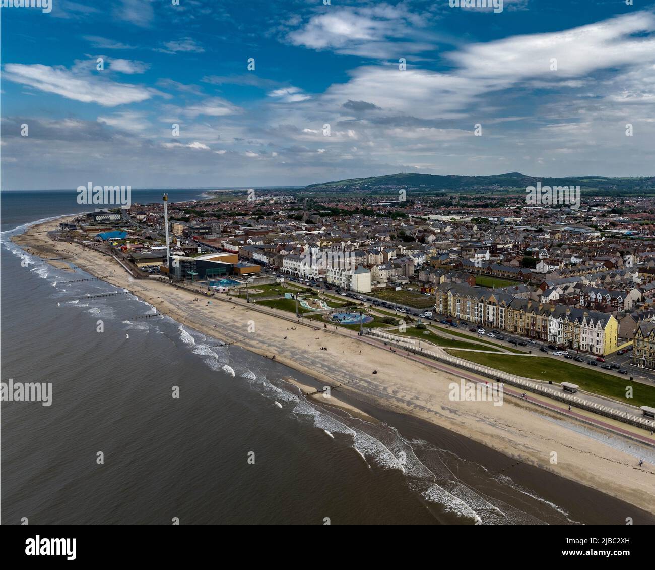 Foto aeree di Rhyl Harbour e Sea Front Foto Stock