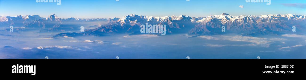 Monte Dhaulagiri Monte Annapurna e Manaslu, veduta aerea delle montagne himalaya, Nepal Foto Stock