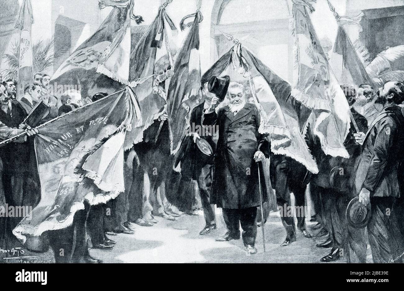La didascalia del 1906 recita: “LA RICEZIONE DEL PRESIDENTE KRUGER A MARSIGLIA.—questa foto ci porta a oggi e la coraggiosa lotta dei Boeri per la libertà. La Francia ha mostrato tanta simpatia per i Boers da causare sentimenti molto duri e alcune difficoltà diplomatiche tra lei e l'Inghilterra. Quando arrivò il "grande anziano" del Sudafrica, in Francia per impledire gli aiuti europei, gli fu dato un benvenuto ufficiale, e passò come lo vedete qui lungo un'intera strada di bandiere francesi." Stephanus Johannes Paulus Kruger (o Paul Kruger) (1825–1904) è stato il presidente della Repubblica sudafricana (sometim Foto Stock