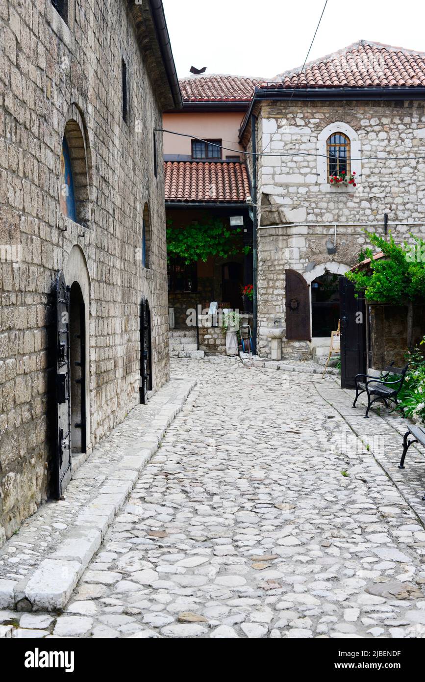 Splendidi edifici antichi nella città vecchia di Sarajevo, Bosnia ed Erzegovina. Foto Stock