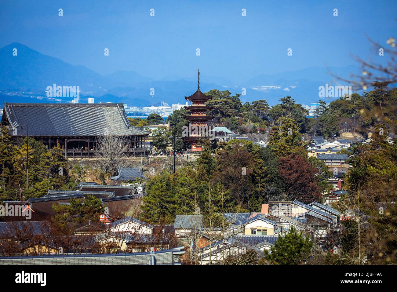 Vista panoramica dell'Isola di Itsukushima Foto Stock