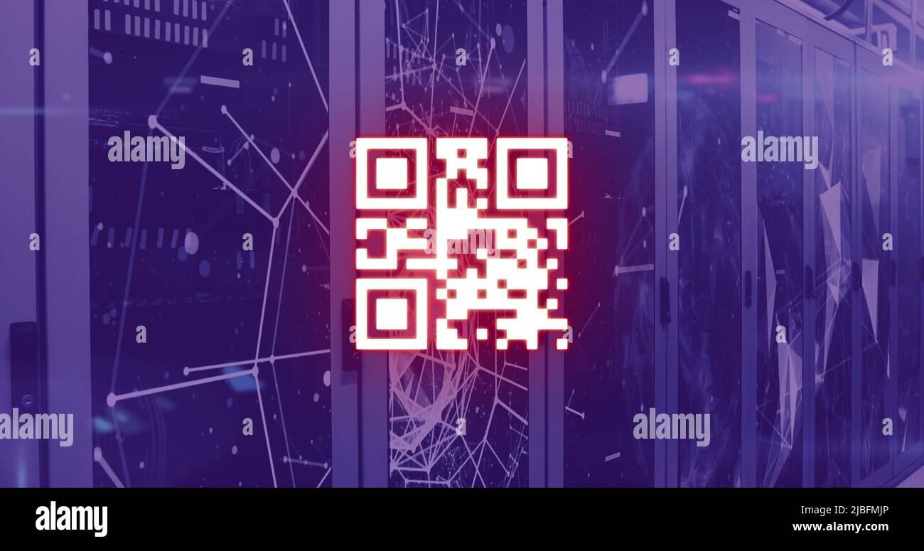 Immagine della scansione del codice qr su server di computer Foto Stock